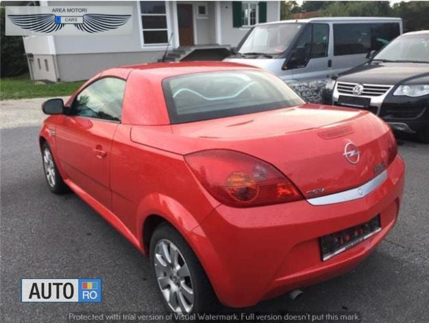 Second-hand Opel Tigra 90 CP (66 kW) 2005 Rosu Cabrio