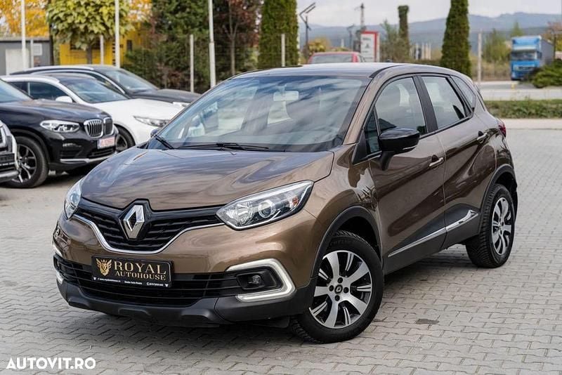 Culoaremaro Utilizat 2018 Renault Captur Dynamique SUV | 10.000 EUR (Preț bun) - Imagine 1/4