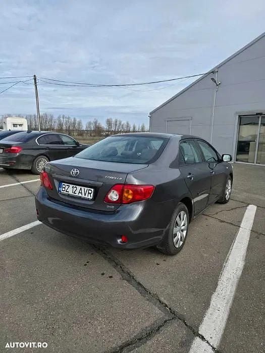 Second-hand Toyota Corolla Luna 90 CP (66 kW) 2008 Culoaregri Berlinǎ