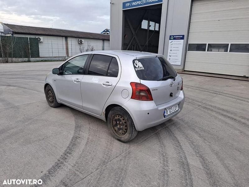 Second-hand Toyota Yaris Terra 90 CP (66 kW) 2007 Culoaregri Hatchback