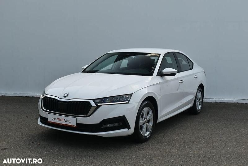 Culoarealb Utilizat 2022 Skoda Octavia Ambition Berlinǎ | 18.899 EUR (Preț OK) - Imagine 1/4