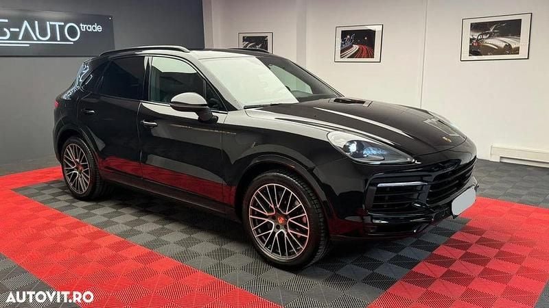 Culoarenegru Utilizat 2019 Porsche Cayenne SUV | 55.001 EUR (Preț bun) - Imagine 1/4