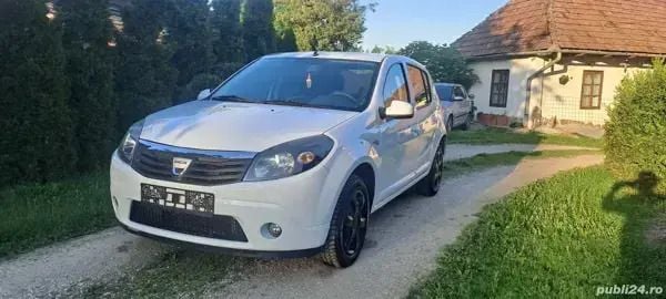 Utilizat 2010 Dacia Sandero Hatchback | 2.490 EUR (Preț OK) - Imagine 1/4