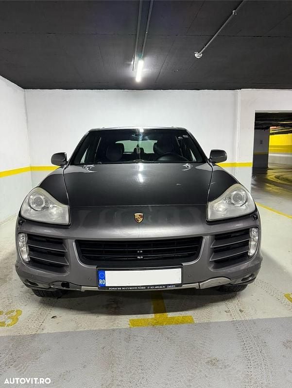 Culoaregri Second-hand 2007 Porsche Cayenne SUV | 7.500 EUR - Imagine 1/4