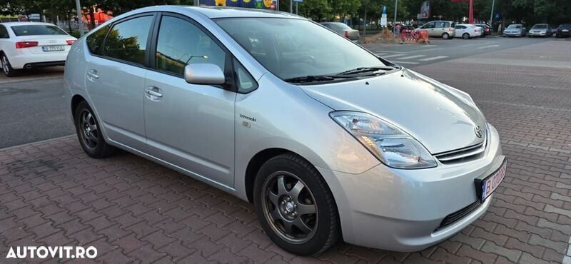 Argint Utilizat 2007 Toyota Prius Hatchback | 4.700 EUR - Imagine 1/4