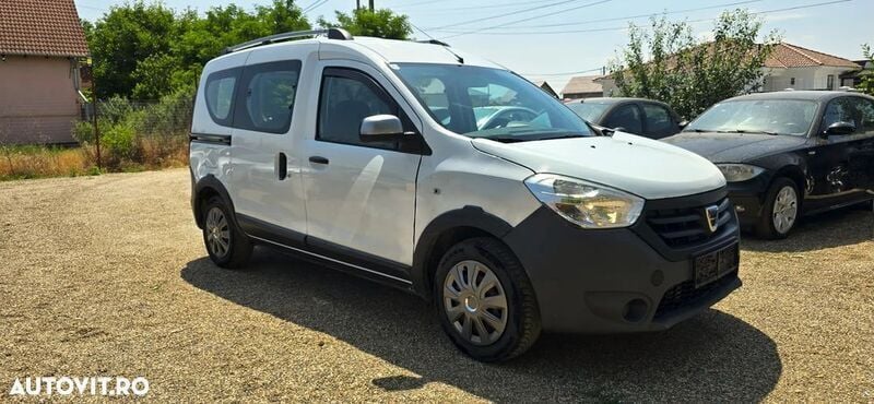 Alb Utilizat 2016 Dacia Dokker Stepway Van | 4.390 EUR (Preț OK) - Imagine 1/4