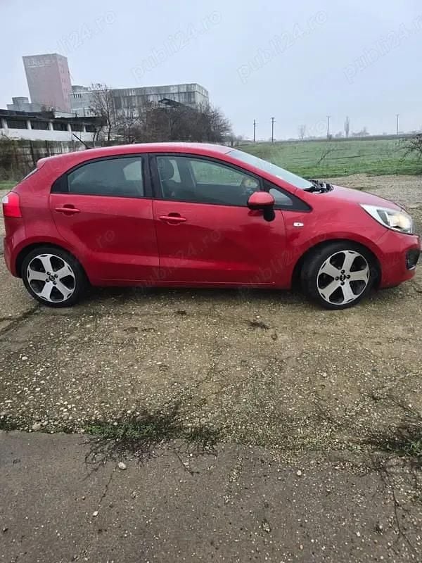 Second-hand Kia Rio 90 CP (66 kW) 2012 Hatchback