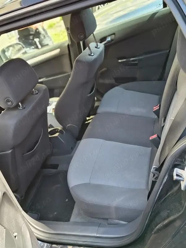 Utilizat 2009 Opel Astra | 1.800 EUR (Preț OK) - Imagine 1/4