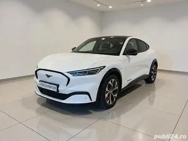 Alb Utilizat 2021 Ford Mustang Mach-E Extended Range SUV | 33.900 EUR - Imagine 1/4