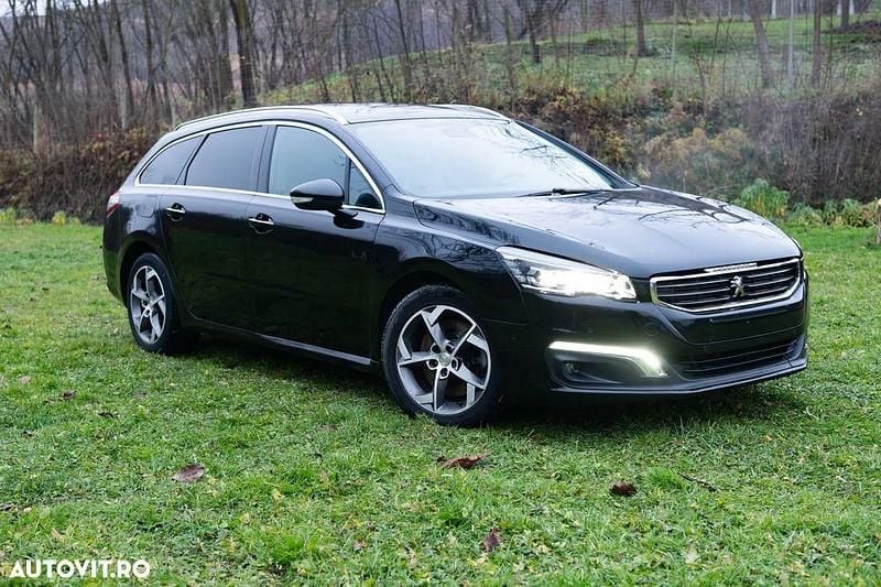 Culoarenegru Utilizat 2017 Peugeot 508 Break | 8.995 EUR (Preț bun) - Imagine 1/4
