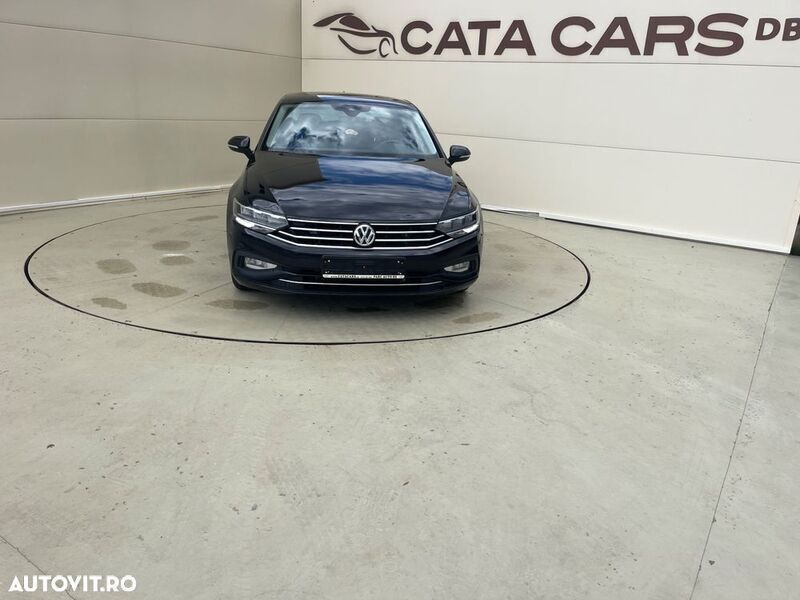 Negru Second-hand 2020 VW Passat Berlinǎ | 16.335 EUR (Preț bun) - Imagine 1/4