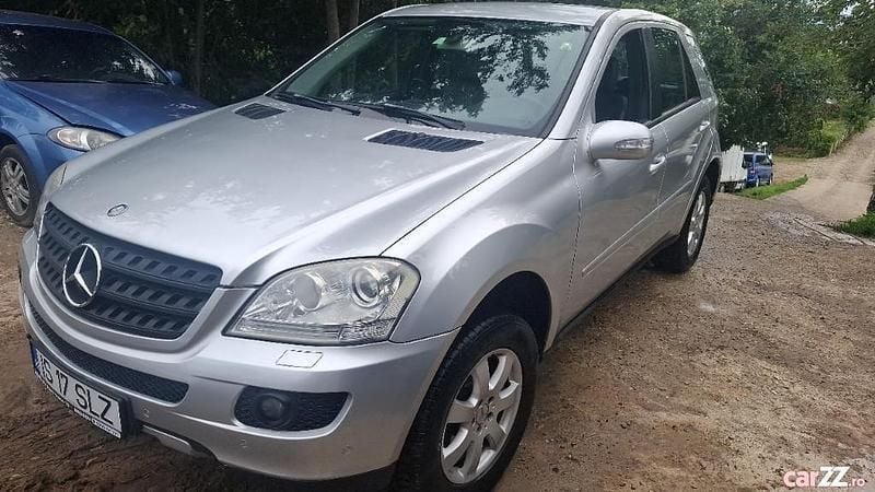 Utilizat 2007 Mercedes ML320 SUV | 5.500 EUR - Imagine 1/4