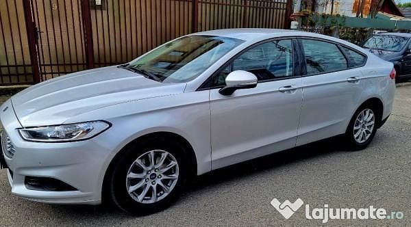 Second-hand Ford Mondeo Titanium 120 CP (88 kW) 2017 Gri Hatchback