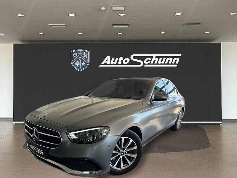 Utilizat 2020 Mercedes E220 Avantgarde | 34.490 EUR (Preț OK) - Imagine 1/4