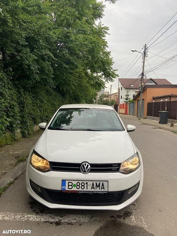Alb Utilizat 2010 VW Polo Trendline | 3.500 EUR (Super Preț) - Imagine 1/4