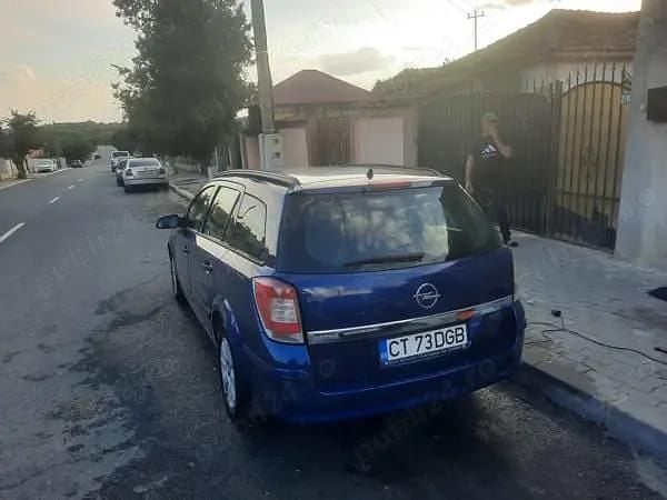 Utilizat 2008 Opel Astra | 2.250 EUR (Puțin scump) - Imagine 1/4