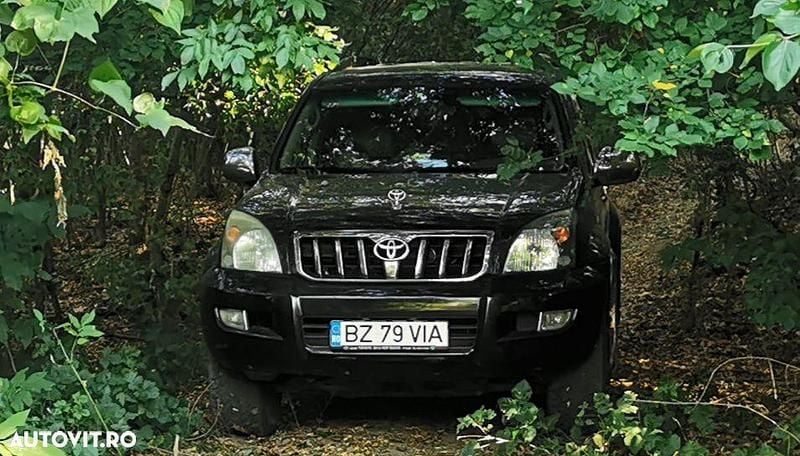 Culoarenegru Utilizat 2008 Toyota Land Cruiser SUV | 12.500 EUR (Super Preț) - Imagine 1/4