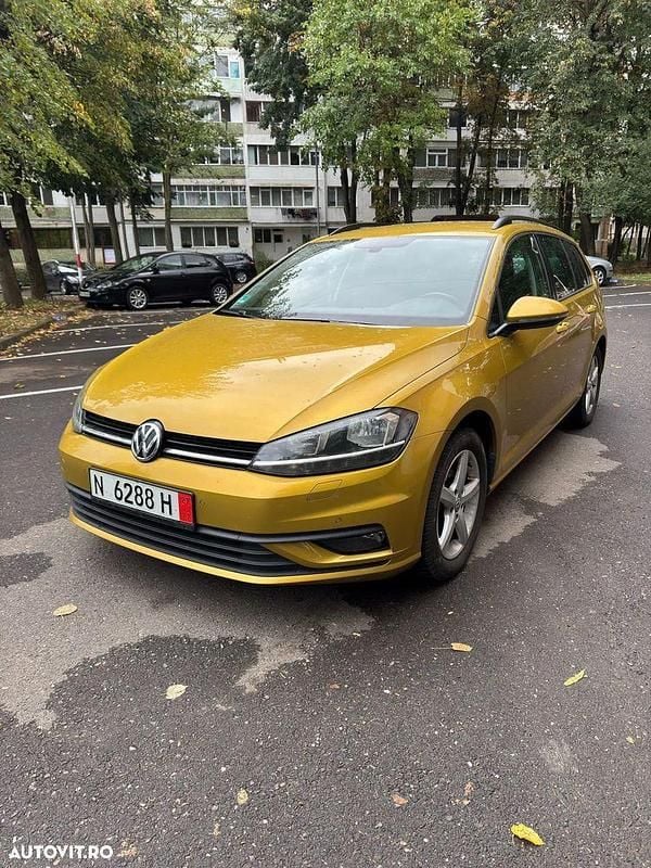 Culoaregalbeuriu Utilizat 2017 VW Golf VII Break | 7.800 EUR (Preț bun) - Imagine 1/4