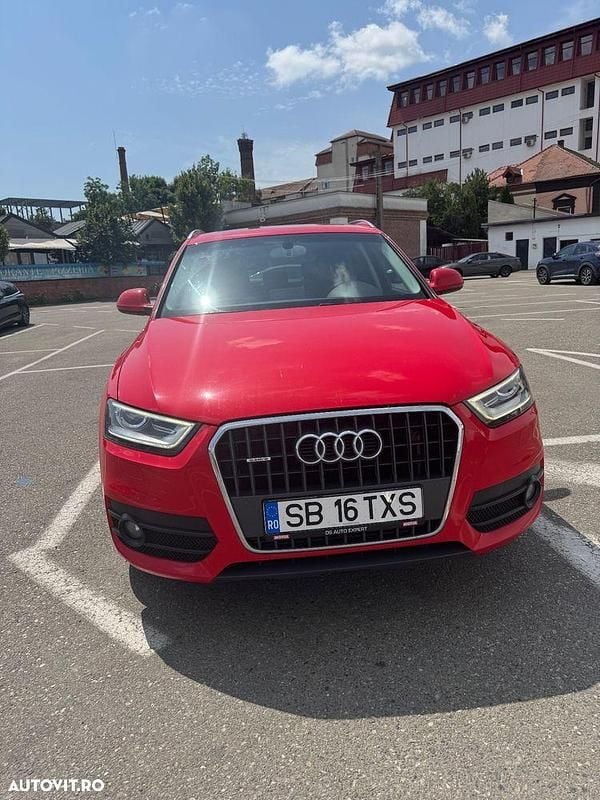 Culoarerosu Utilizat 2014 Audi Q3 SUV | 14.990 EUR (Preț bun) - Imagine 1/4