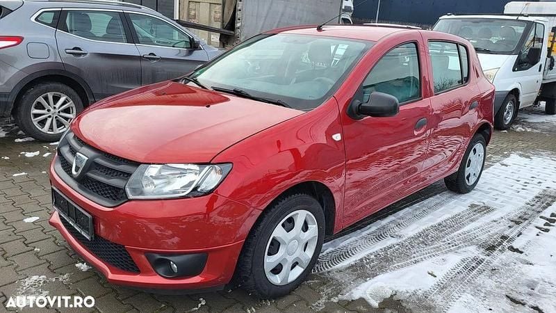 Second-hand Dacia Sandero Celebration 73 CP (53 kW) 2017 Culoarerosu