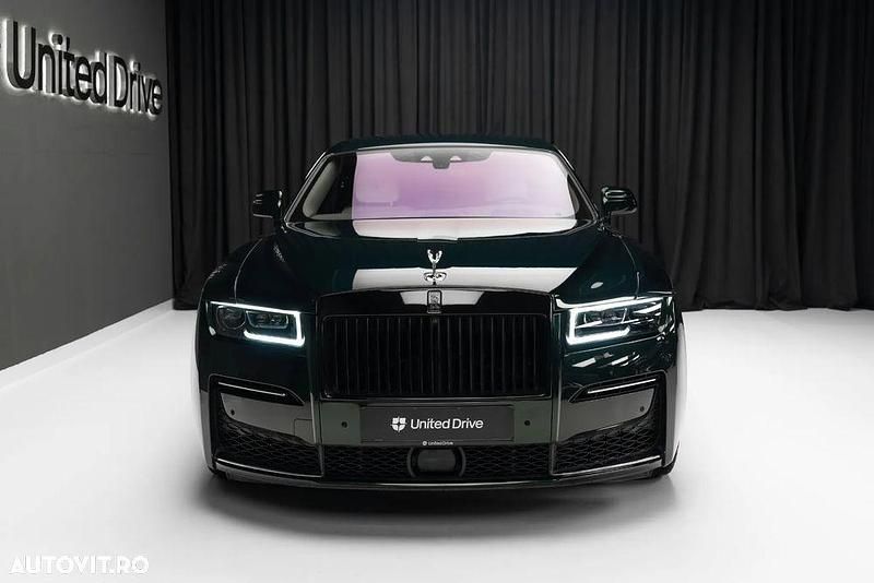 Second-hand Rolls Royce Ghost 571 CP (419 kW) 2022 Culoareverde Berlinǎ