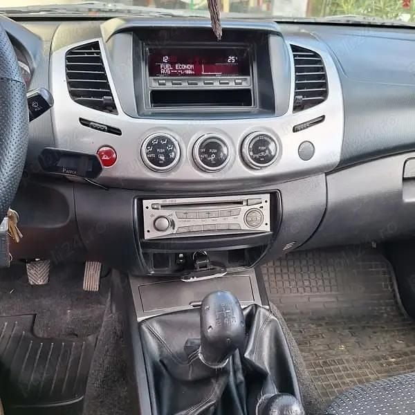 Utilizat 2015 Mitsubishi L200 Pickup | 14.500 EUR (Preț OK) - Imagine 1/4