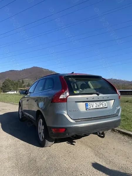 Second-hand Volvo XC60 175 CP (128 kW) 2010 Albastru SUV