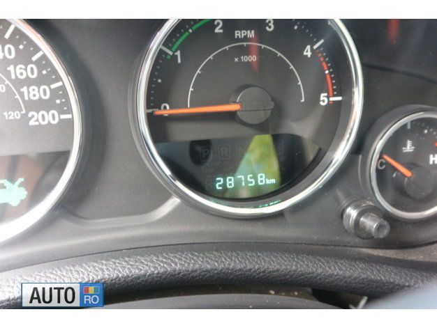 Second-hand Jeep Wrangler 210 CP (154 kW) 2016 Negru SUV