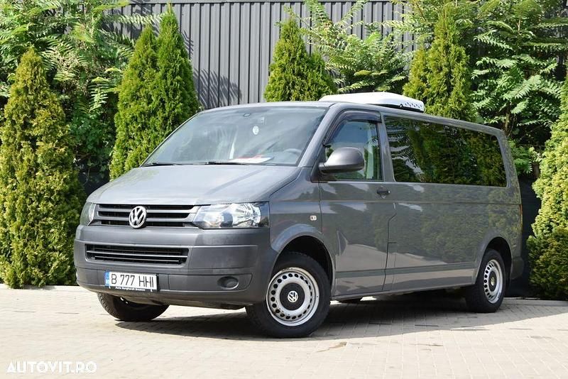 Second-hand VW Caravelle 102 CP (75 kW) 2015 Culoaregri Monovolum