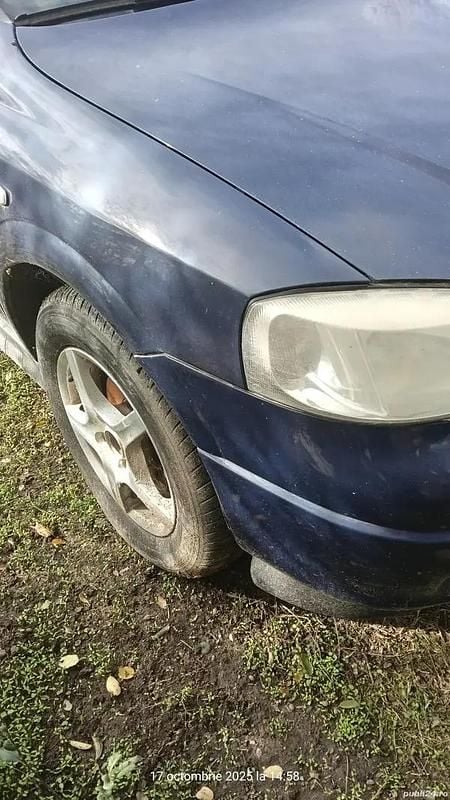 Utilizat 2006 Opel Astra Hatchback | 400 EUR (Super Preț) - Imagine 1/4