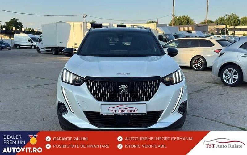 Alb Utilizat 2020 Peugeot 2008 SUV | 17.666 EUR (Scump) - Imagine 1/4
