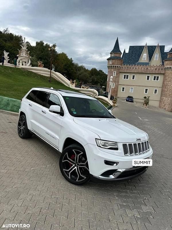 Second-hand Jeep Grand Cherokee Summit 250 CP (183 kW) 2014 Culoarealb SUV