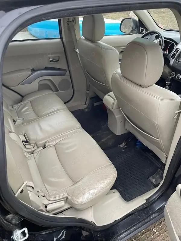 Second-hand Mitsubishi Outlander 156 CP (114 kW) 2008 SUV