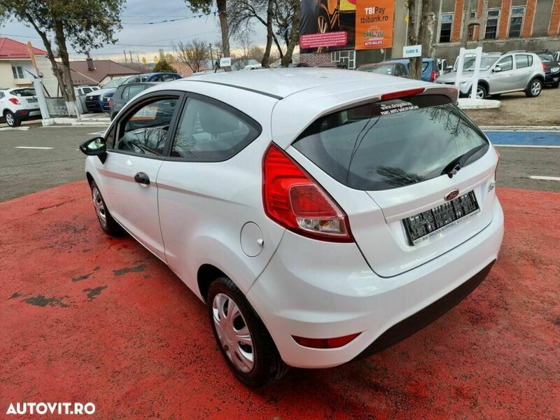Second-hand Ford Fiesta 60 CP (44 kW) 2015 Alb Hatchback