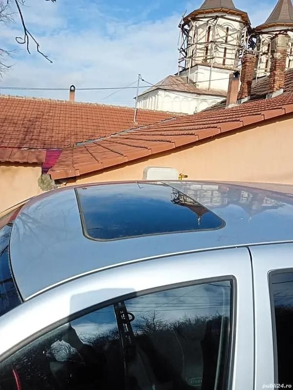 Second-hand VW Golf IV 55 CP (40 kW) 2001 Berlinǎ