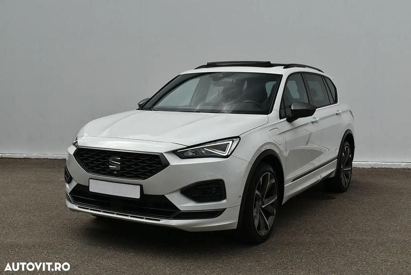 Alb Utilizat 2021 Seat Tarraco FR SUV | 25.500 EUR - Imagine 1/4