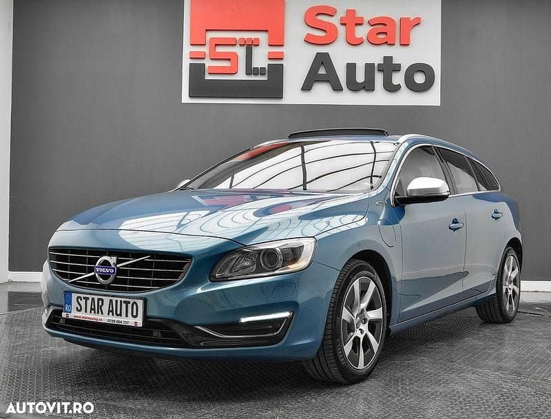 Albastru Utilizat 2014 Volvo V60 Break | 11.990 EUR (Preț OK) - Imagine 1/4