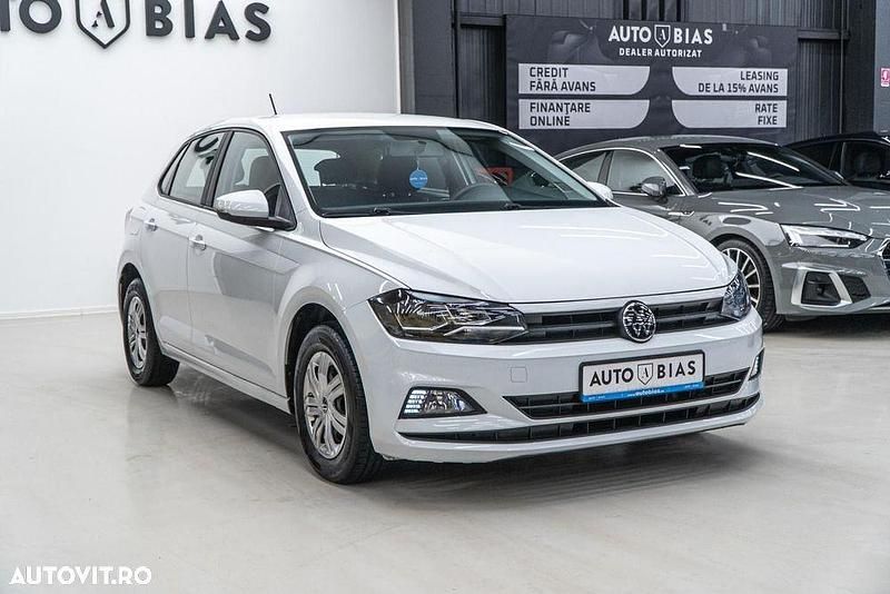 Second-hand VW Polo Comfortline 80 CP (58 kW) 2021 Culoarealb Hatchback