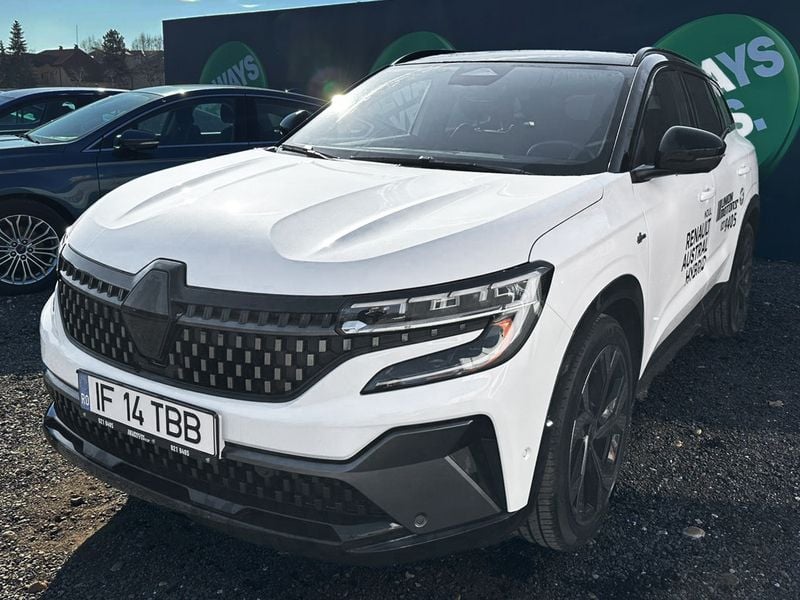 Alb Utilizat 2023 Renault Austral Techno SUV | 30.500 EUR (Scump) - Imagine 1/4