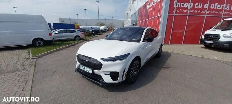 Second-hand Ford Mustang Mach-E 358 kW (487 CP) 2022 Culoarealb SUV