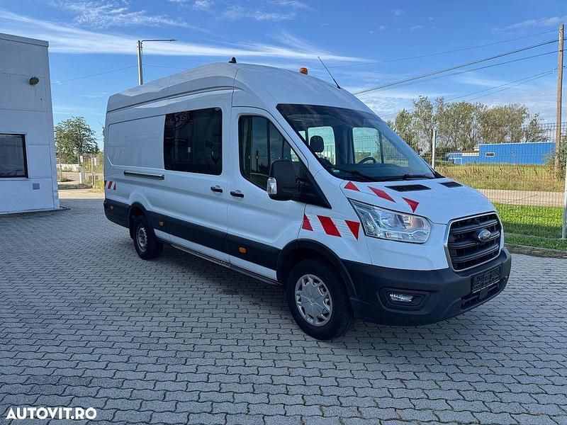 Culoarealb Utilizat 2021 Ford Transit Trend Monovolum | 23.595 EUR (Preț OK) - Imagine 1/4