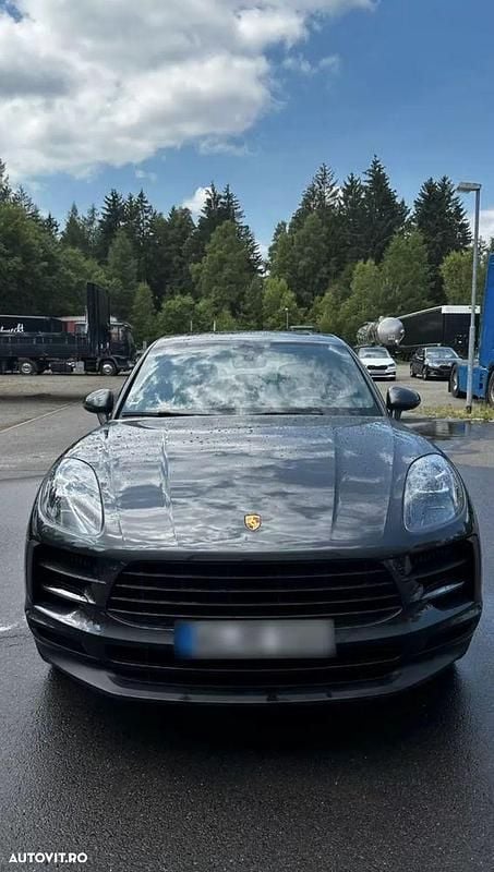 Gri Utilizat 2021 Porsche Macan S SUV | 45.815 EUR (Preț bun) - Imagine 1/4