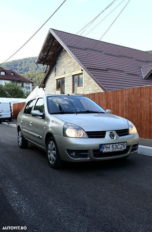 Culoaregalbeuriu Utilizat 2006 Renault Symbol Berlinǎ | 3.150 EUR (Scump) - Imagine 1/4