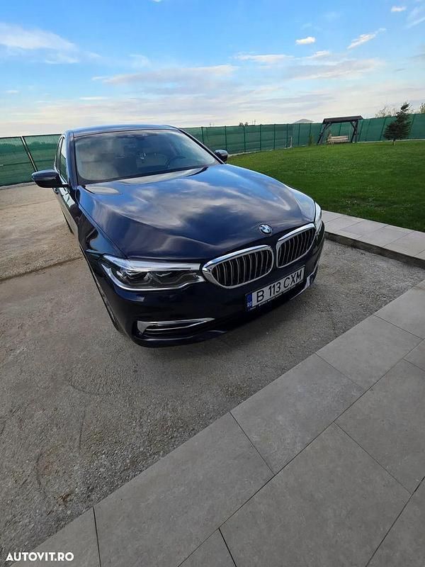Culoarealbastru Utilizat 2018 BMW 520 Efficient Dynamics Berlinǎ | 22.300 EUR (Preț OK) - Imagine 1/4