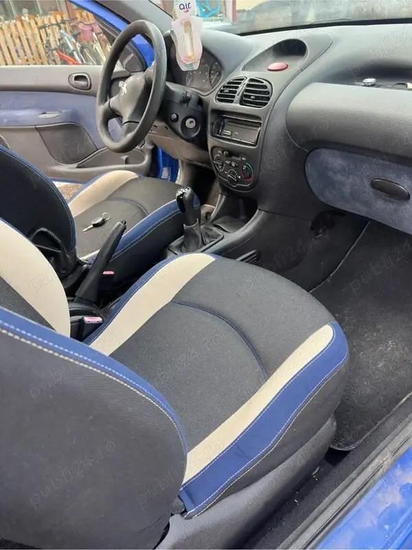 Second-hand Peugeot 206 75 CP (55 kW) 2000 Albastru Hatchback