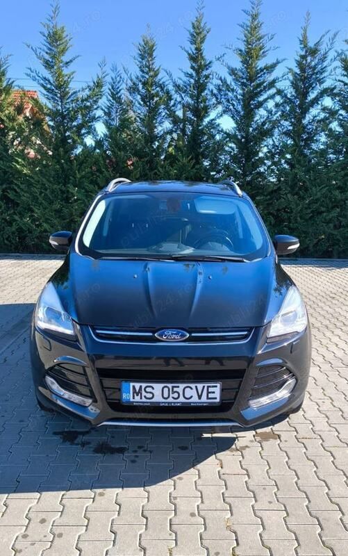 Utilizat 2013 Ford Kuga Titanium SUV | 10.290 EUR (Scump) - Imagine 1/4