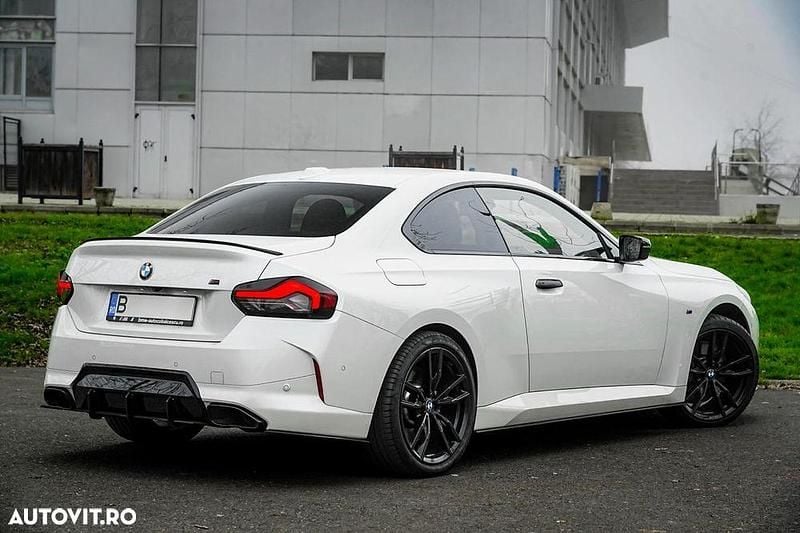 Second-hand BMW M240 M Sport 374 CP (275 kW) 2024 Culoarealb Coupe