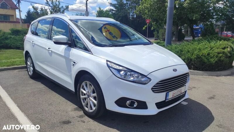 Alb Utilizat 2018 Ford S-MAX Titanium Monovolum | 12.900 EUR - Imagine 1/4