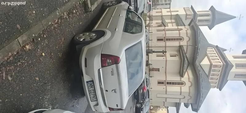 Second-hand Dacia Logan 95 CP (69 kW) 2010 Berlinǎ