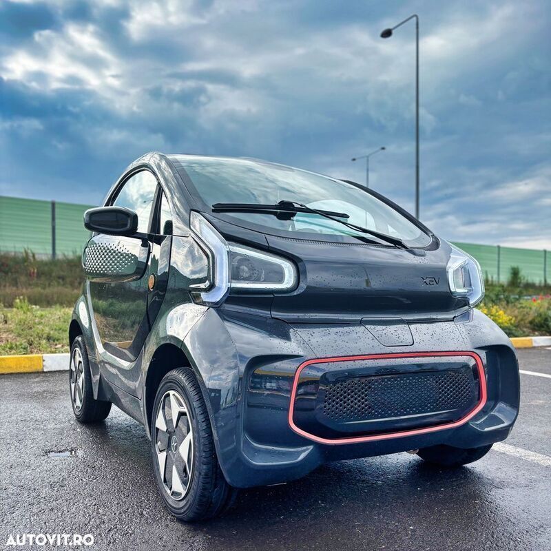 Negru Utilizat 2023 XEV Yoyo Hatchback | 11.300 EUR - Imagine 1/4